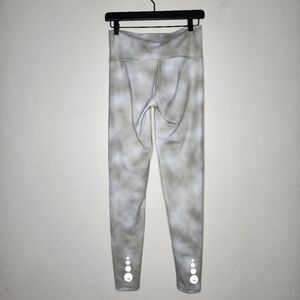 MALO High Rise Luxe Legging In Light Tie Dye Sage Color Size Medium